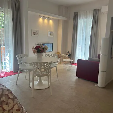 Trecento7Flat-3